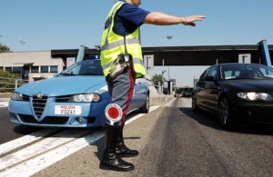 polizia-stradale-polstrada-autostrada-rilievi
