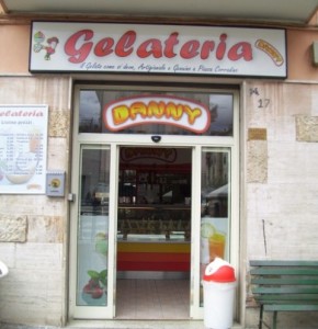 gelateria-danny-469x625