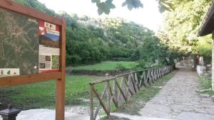 entrata grotte pietrasecca
