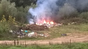 discarica fuoco