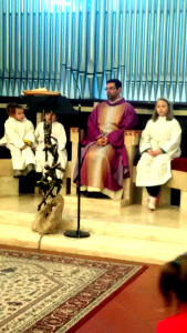 12380186_926243417430415_868594926_n