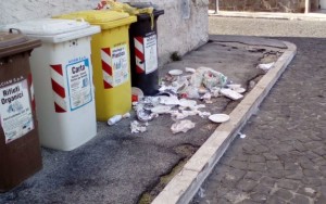 raccolta differenziata carsoli scempio
