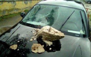 parabrezza danni rocca di botte