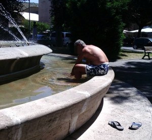 bagnante_nelle_fontane_tivoli2