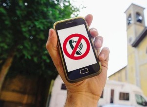 cellulare senza campo