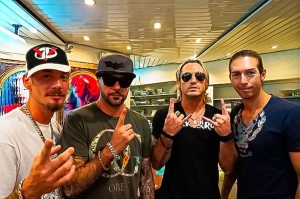 d28bb2d9a2344b5e08497b0338702011_L