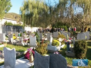 cappella-caduti-guerra-cimitero-esterno-carsoli