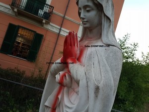 sfregio madonna 1