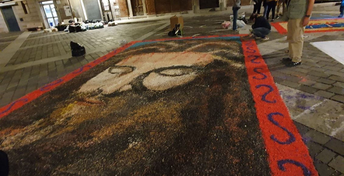 volto di Cristo infiorata 2019