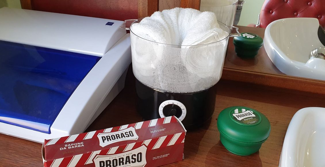 panno caldo barba barbiere mario