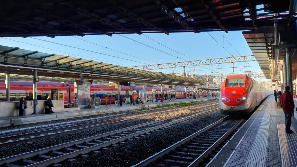 treni stazione tiburtina ConfineLive