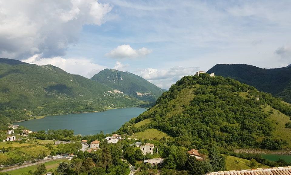 panoramica lago turano 4