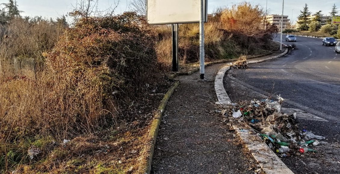 sporcizia roma est interventi