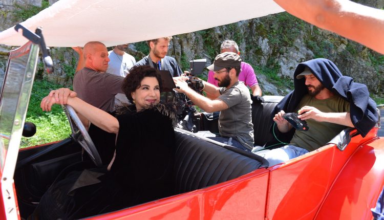 La suggestiva ricostruzione storica durante le riprese del film