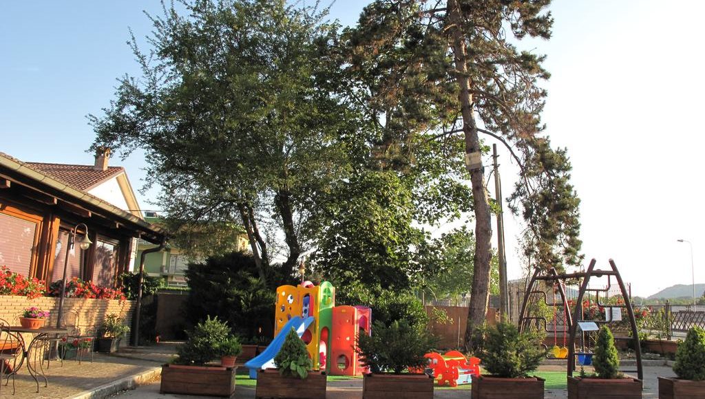 la nuova fattoria parco giochi