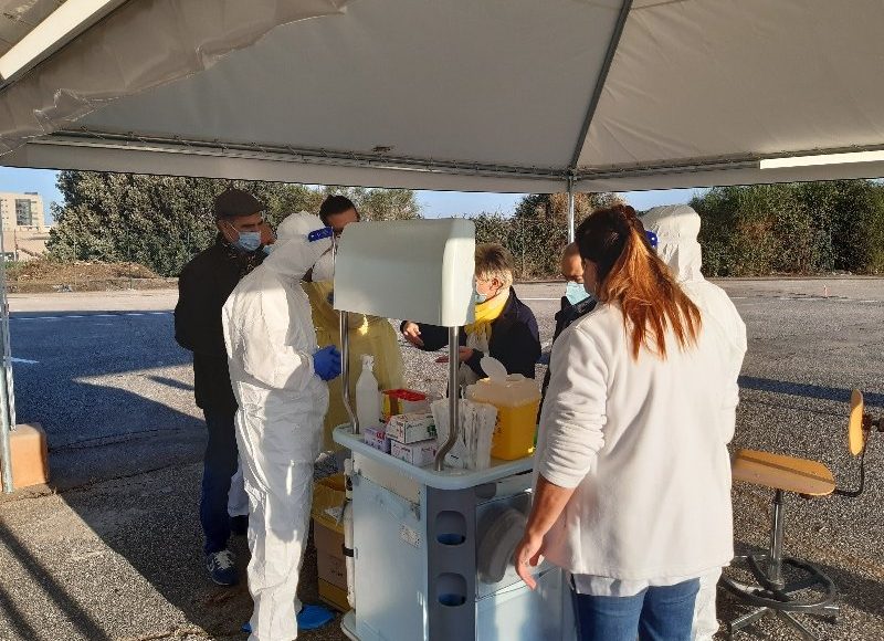 drive in tamponi gazebo tor vergata roma