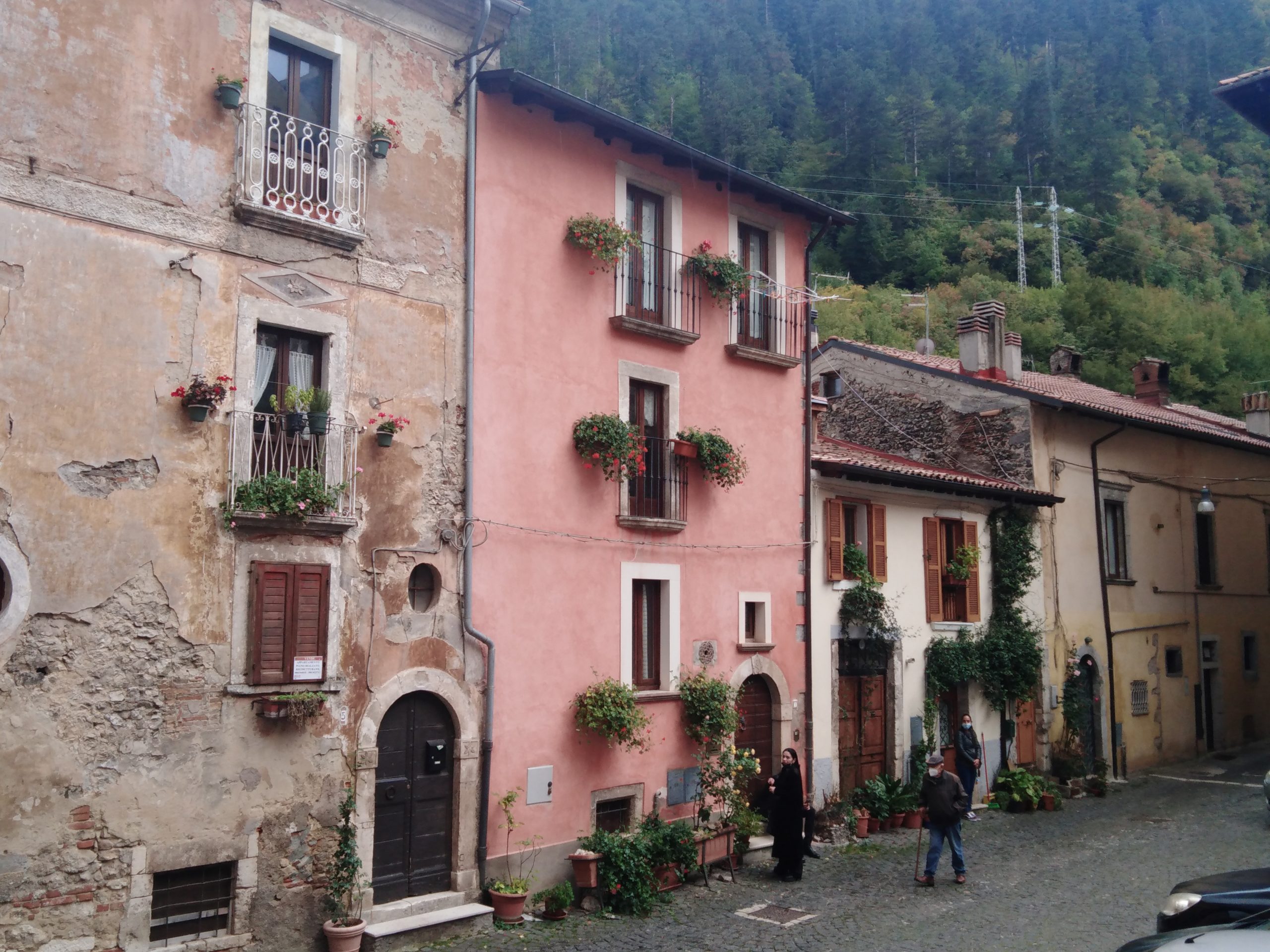 tagliacozzo case ConfineLive