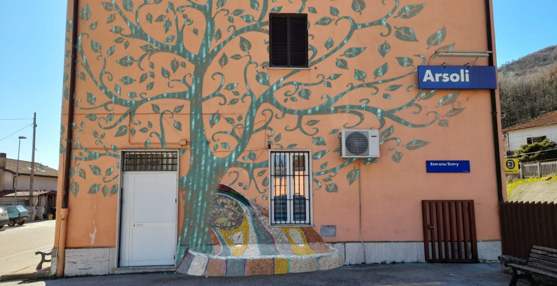 stazionart arsoli arsuli murales ferrovia