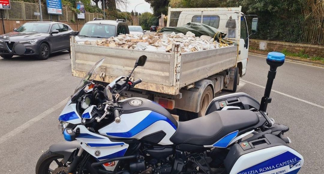 polizia moto calcinacci