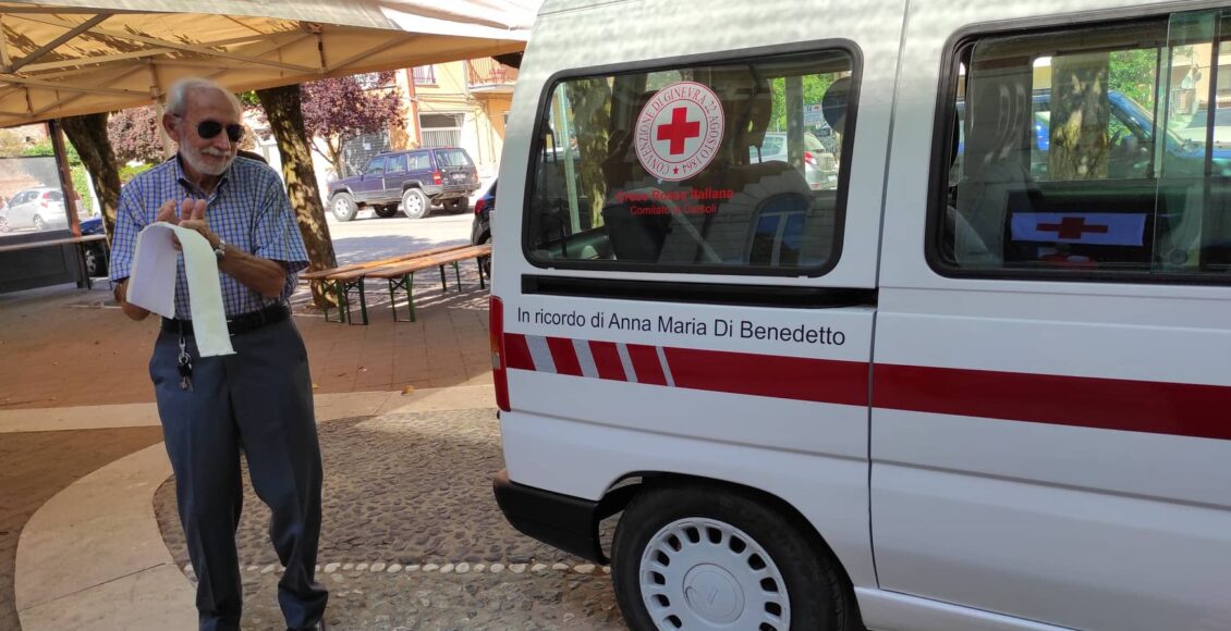 svelamento targa scudo croce rossa in ricordo di anna maria di benedetto fulvio evangelista