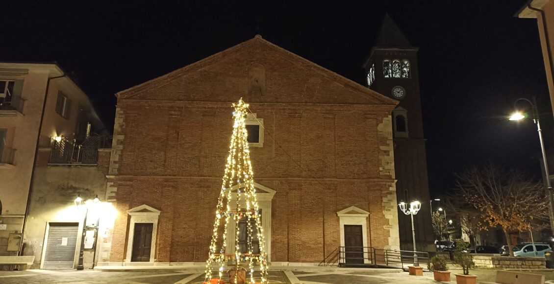Chiesa di SAnta vittoria_albero di natale 2023