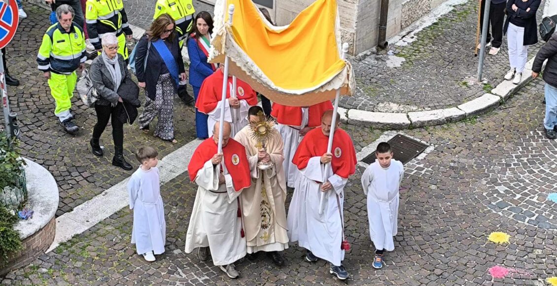 corpus domini carsoli 2024 processione