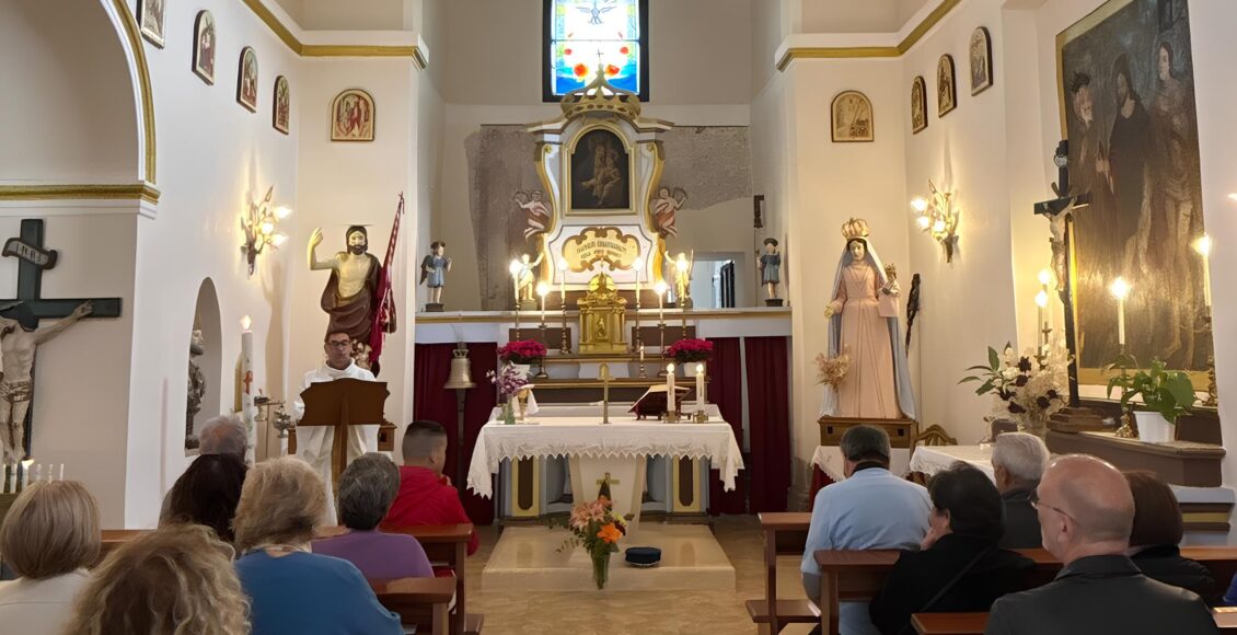 interno chiesa montesabinese (1)
