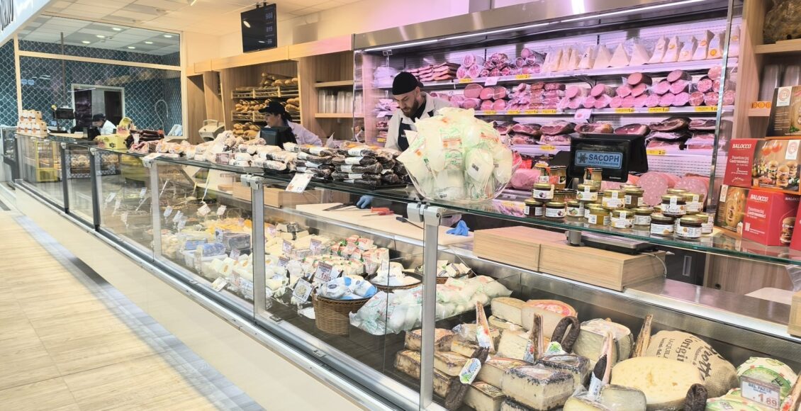 banco fresco supermercato sacoph