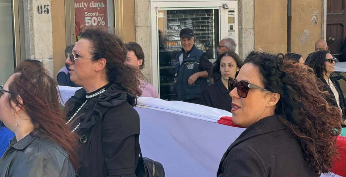 bandiera rosa e francesca