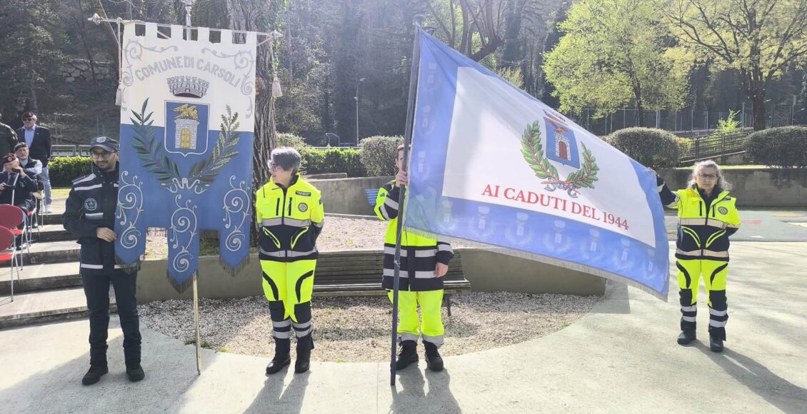 stendardi comune di carsoli e caduti del 44